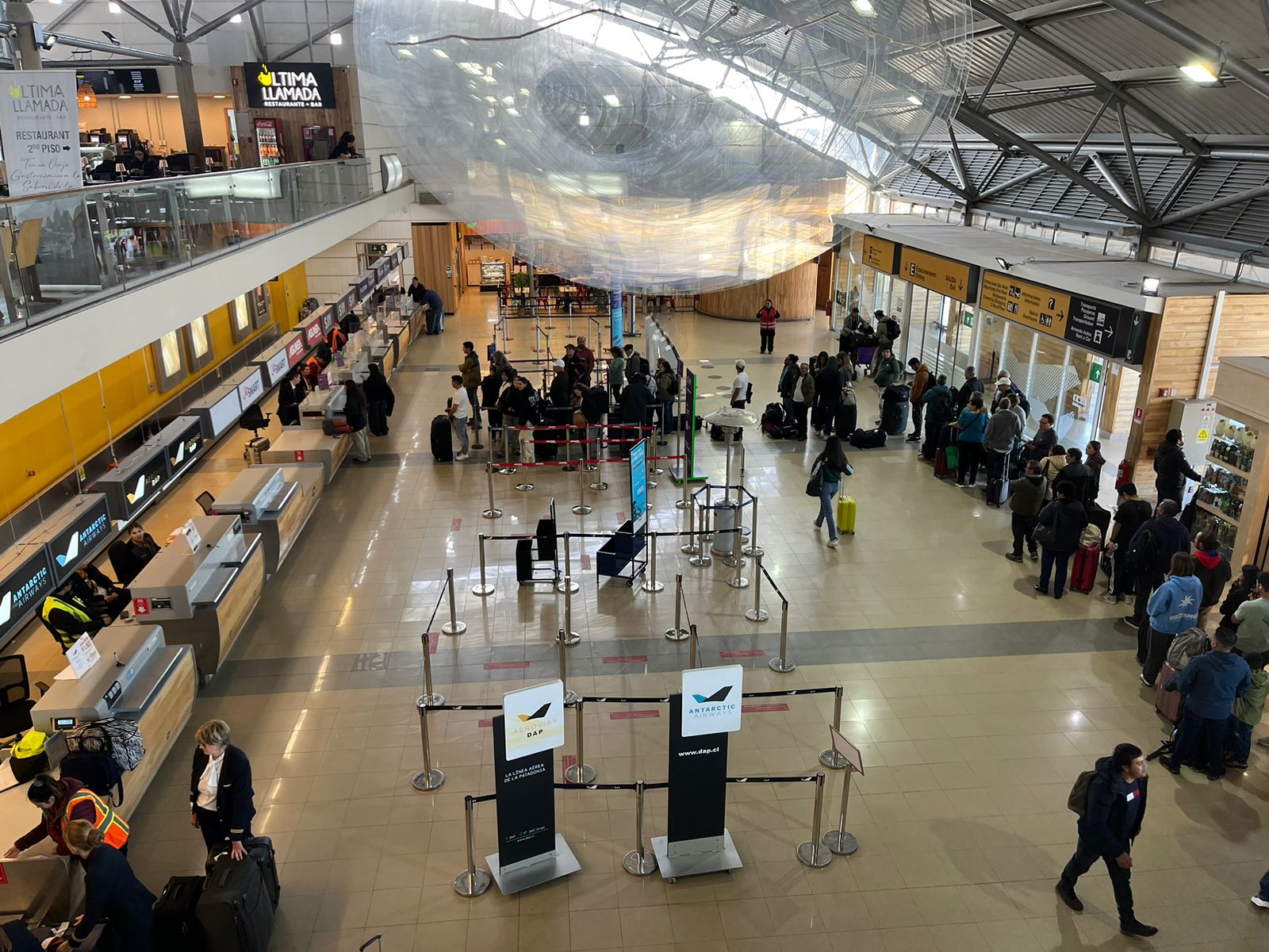 Desequilibrio contractual en el Aeropuerto de Punta Arenas: ¿Qué está pasando?